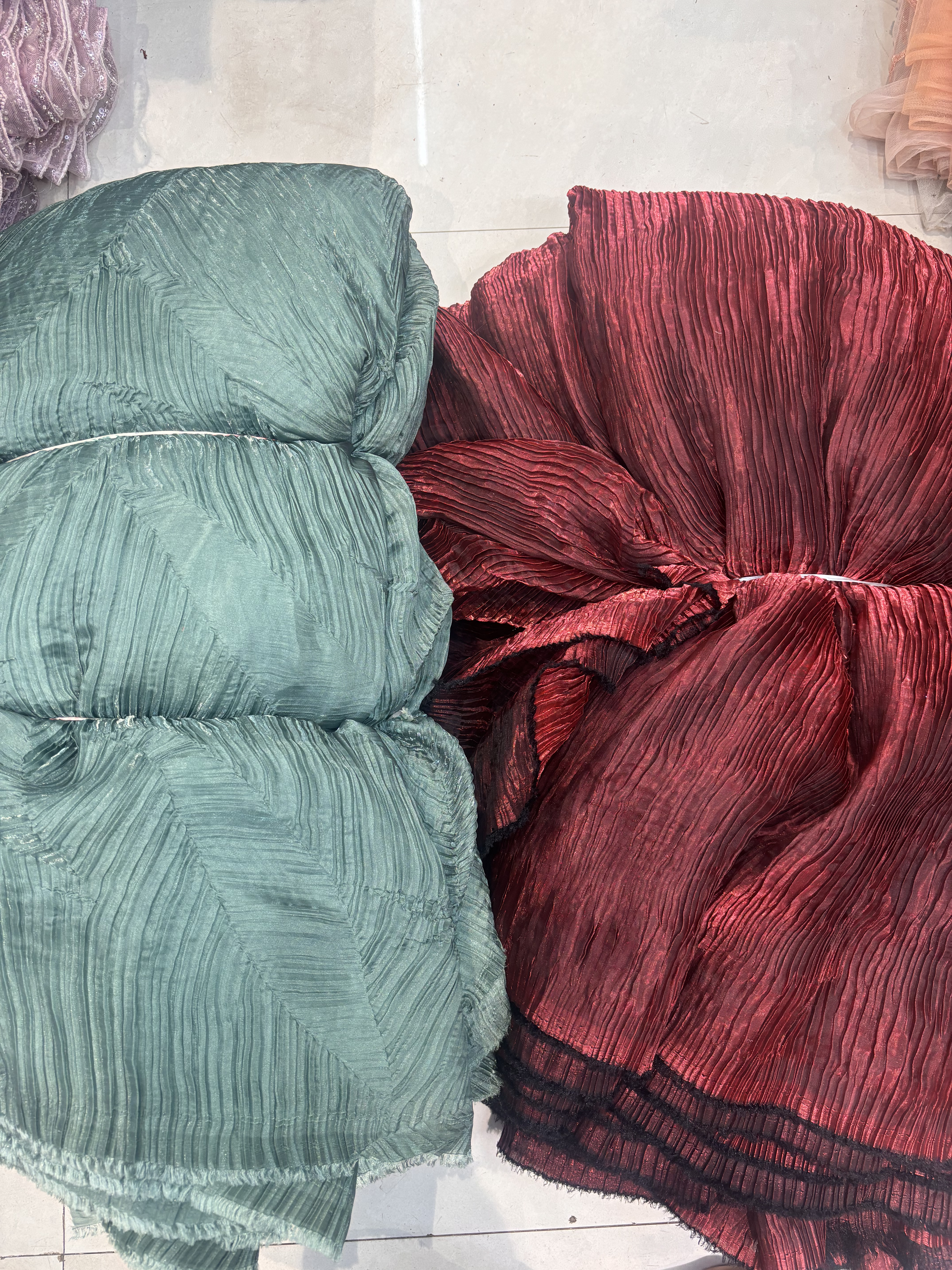 Crushed fabric for Cord-Set